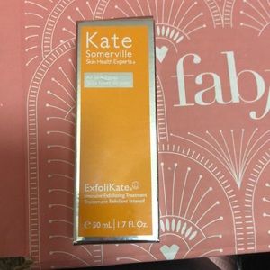 Kate Somerville exfolikate
